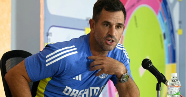 Ryan ten Doeschate requests BCCI to relieve him of Team India coaching