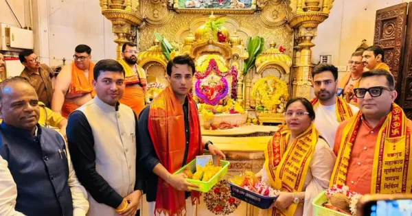 abhishek sharma shree siddhivinayak temple