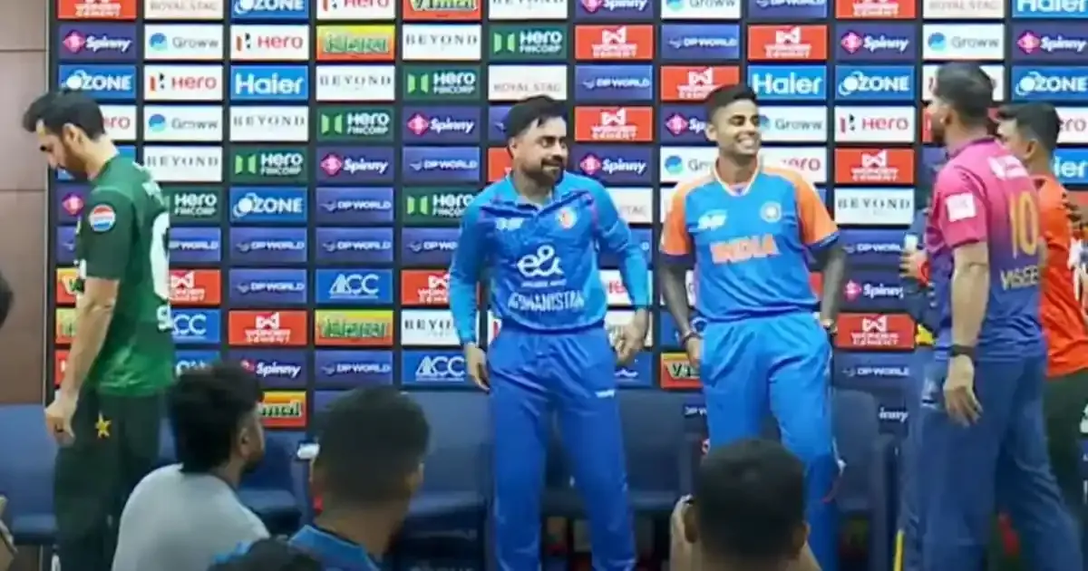 did india and pakistan captains avoid shaking hands at asia cup press conference
