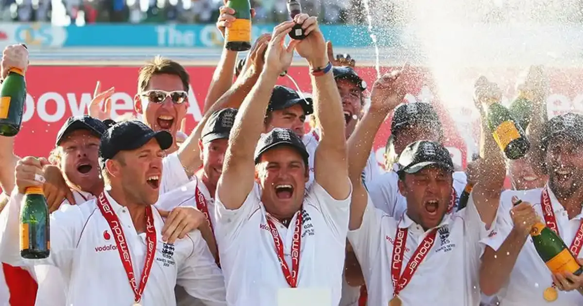 england beat australia in ashes test at the oval in 2009 and reclaimed urn