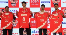 gujarat giants unveil new jersey ahead of pkl season 12 sportstiger