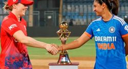 ind w vs eng w match prediction toss update pitch report weather playing xi india women england women t20i series