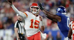 kc chiefs register first win of the season defeat new york giants by 22 9