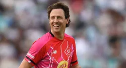 matt henry delivers 16 dot balls in the hundred 2025 clash between welsh fire vs southern brave