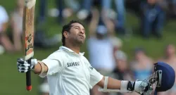 sachin tendulkar became first player to score 30000 international runs sportstiger