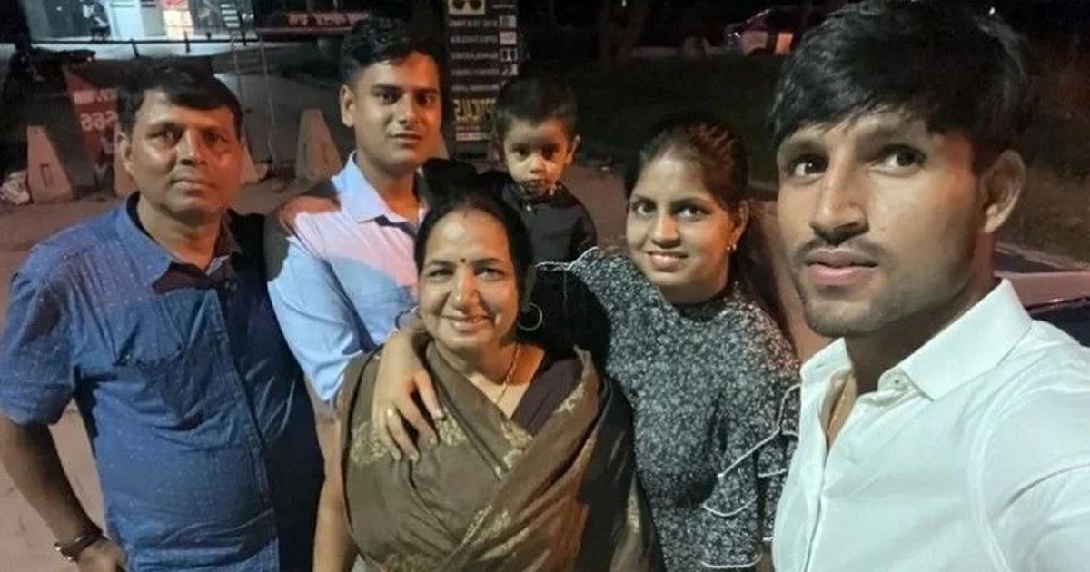 Cricketing Legacy of Pakistan: A Journey from Darkness to Brilliance